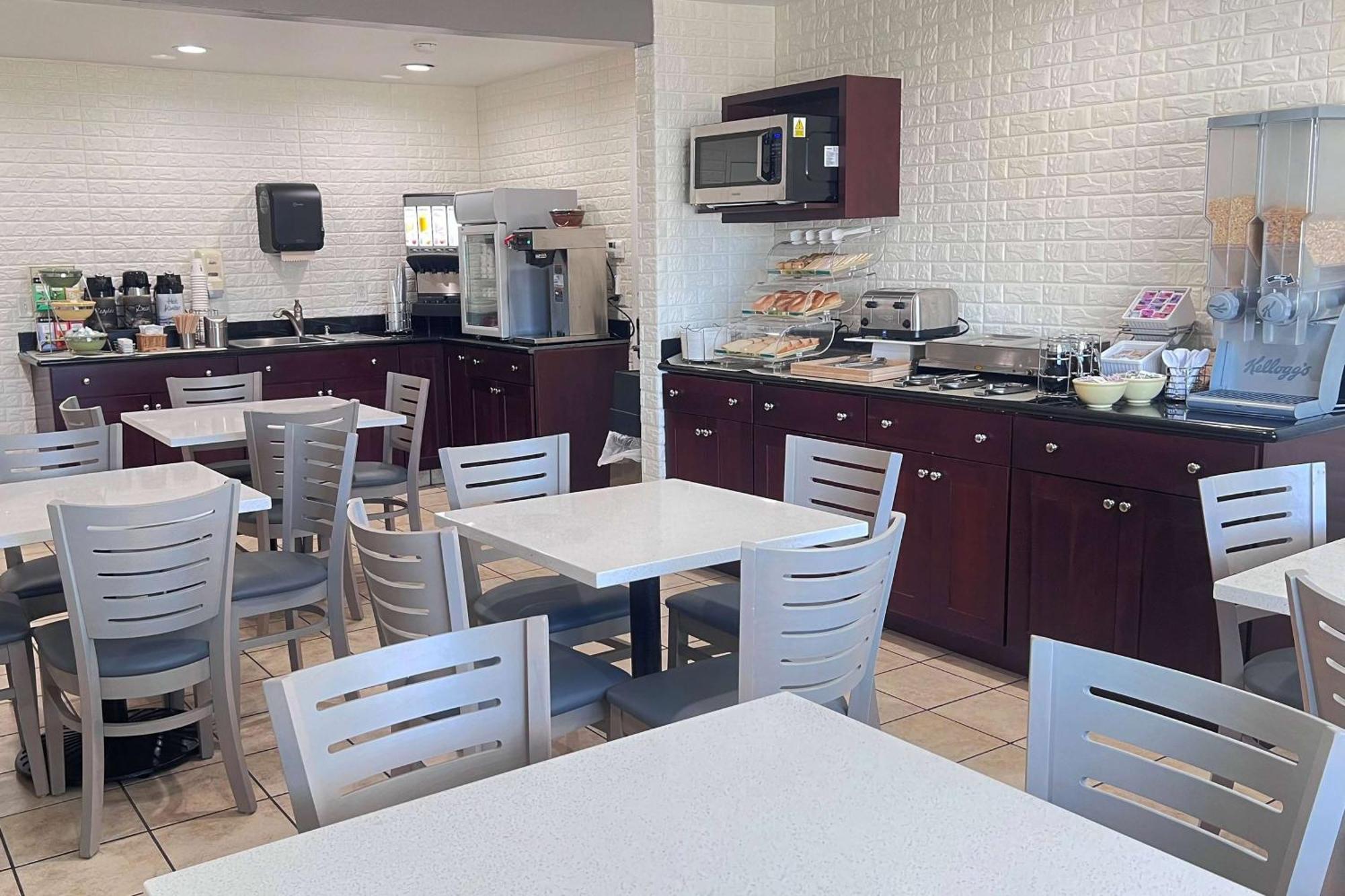 Ramada Bayside Inn & Suites Eureka Luaran gambar